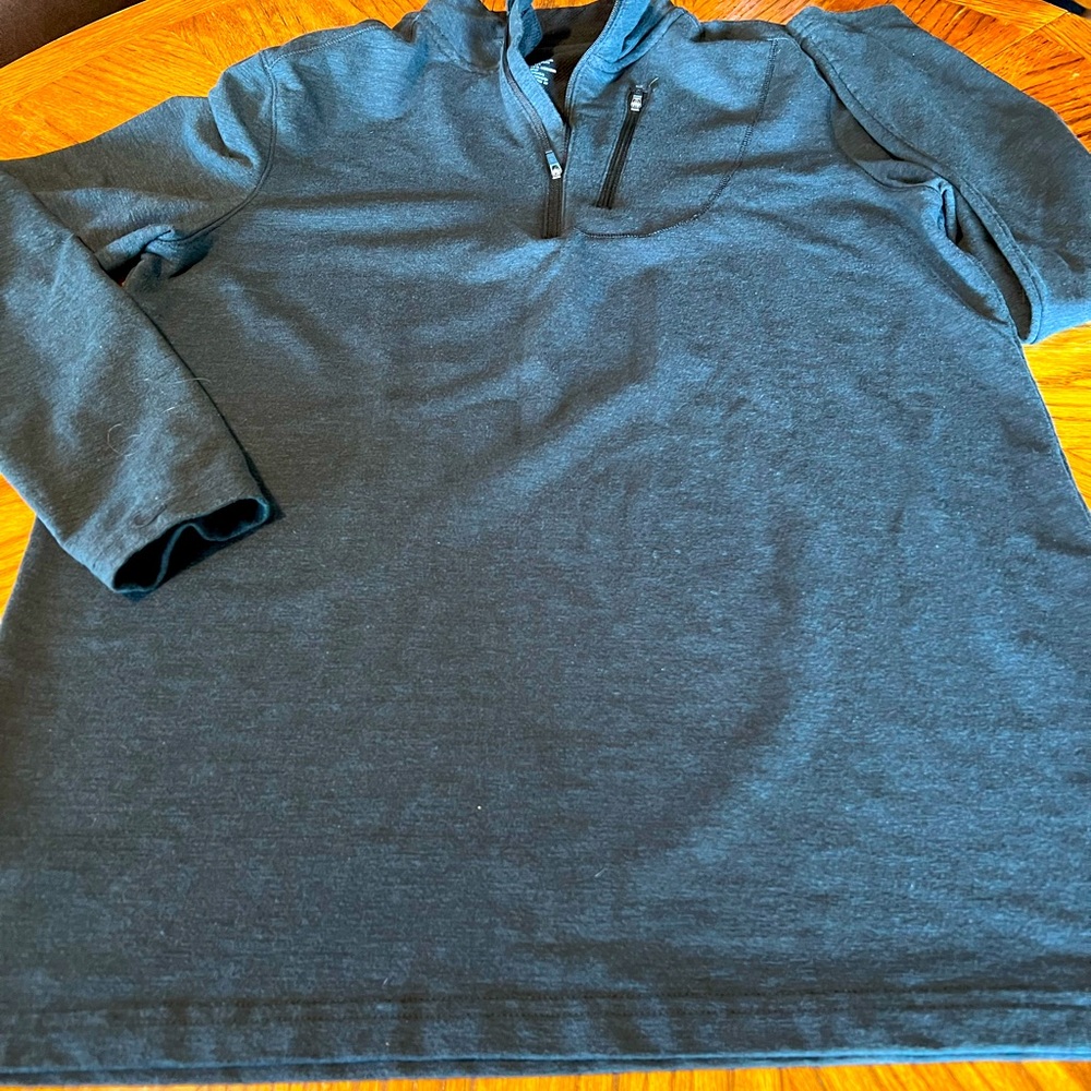Swiss Tech woman’s workout jacket size L